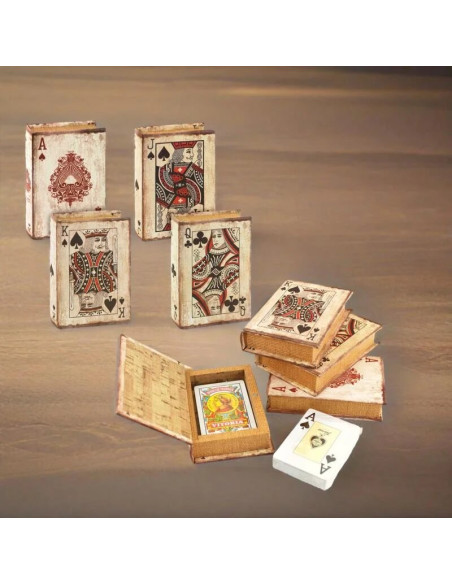 Caixa llibre vintage de fusta amb baralla