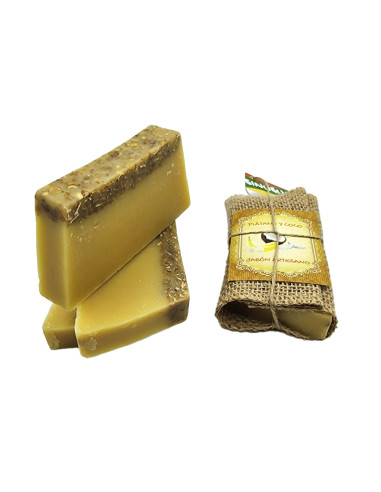 Sabó artesà de plàtan i coco