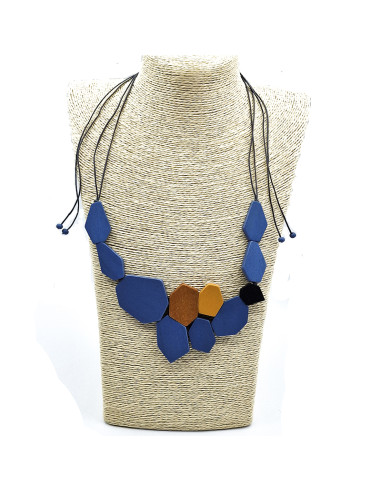 Collaret fusta rusc color celeste