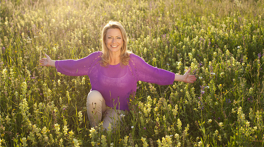 MENOPAUSIA: COMPRENDIENDO Y ALIVIANDO SUS SÍNTOMAS